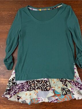 Anthropologie Little Yellow Button Layered Peplum Scoop Neck Top